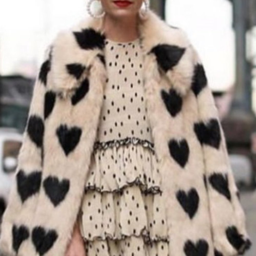 Lux Heart Faux Fur Coat, Large, A Must have- Toka Hair ( faux very fluffy)